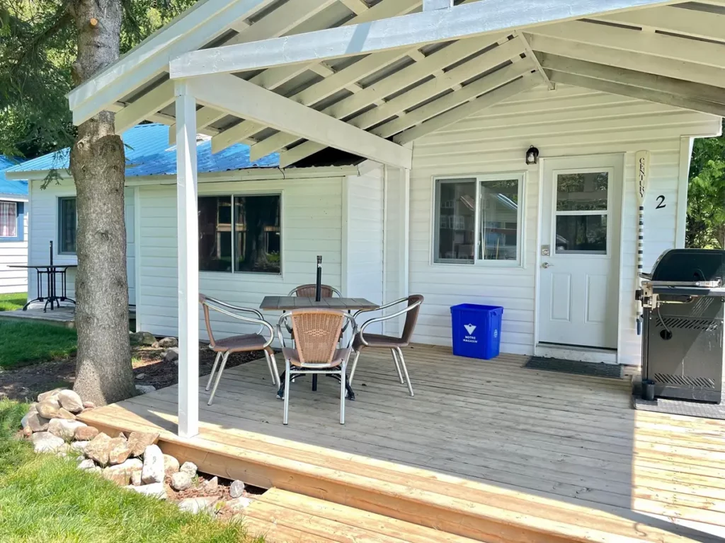 Bobcaygeon Cottage 2 Century 2exterior