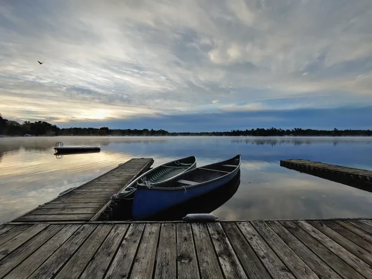 bobcaygeon resort waterfront canoe 2 dock